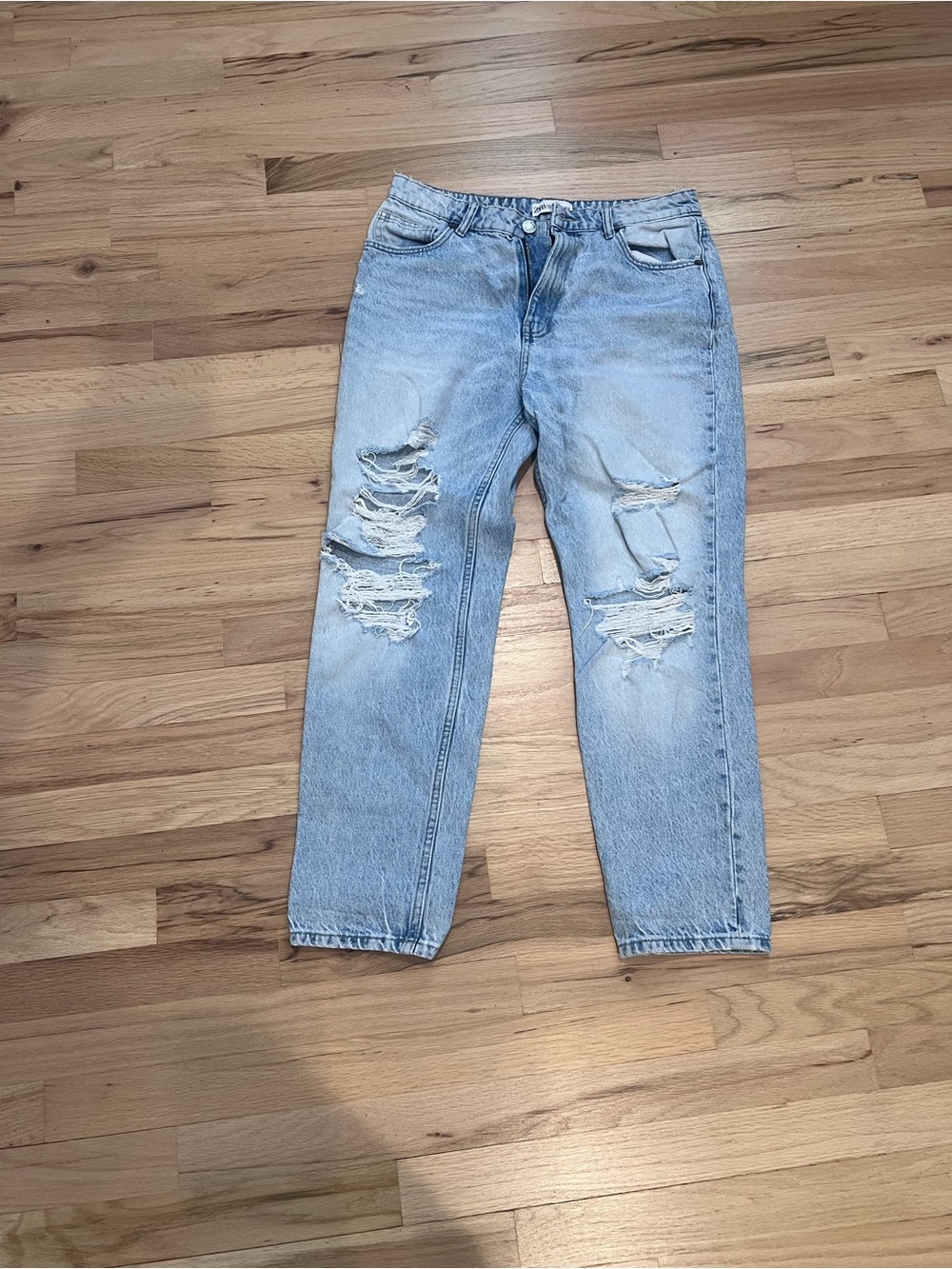 Zara Light Blue Distressed Women’s Jeans